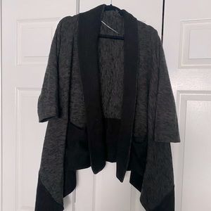Wilfred Aritzia Shark Hem knit Cardigan